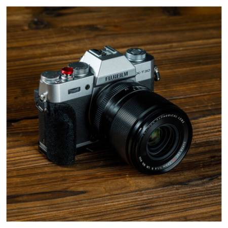 SmallRig 5663 - uchwyt L-kształtny do FUJIFILM X-T30/X-T30 II/X-T30 III - przykład użycia